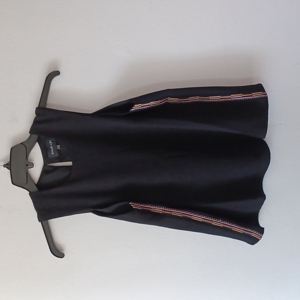 CLASSY SUMMEER TOP Black Tunic Sugarlips Embroidery LINE sides XS